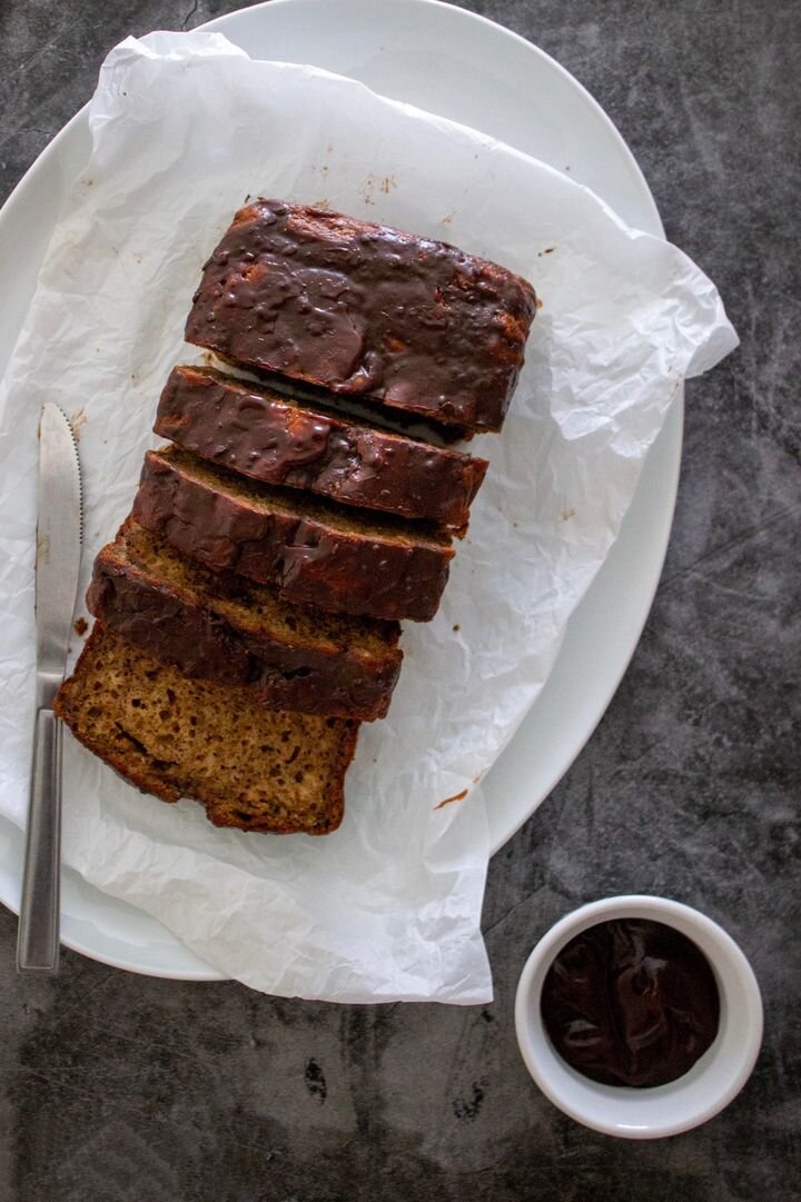 Chai Banana Bread with Chocolate Sauce
